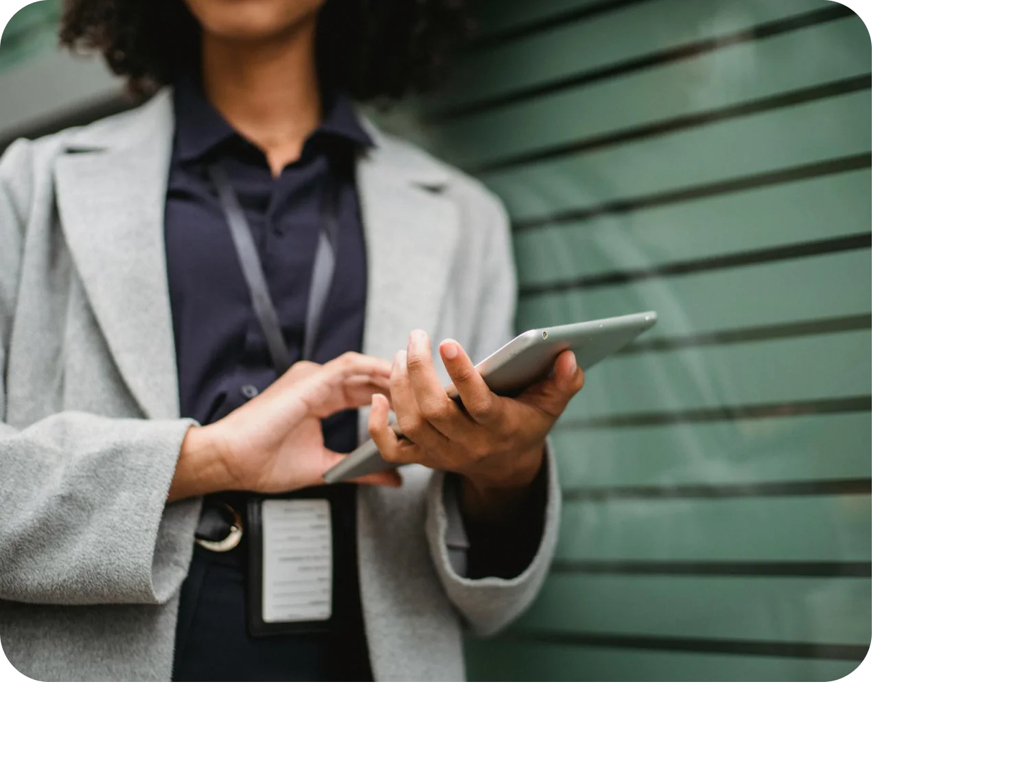 Campos personalizados por sector en Sesame HR