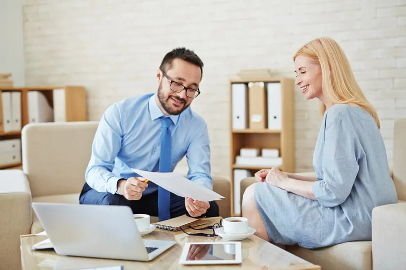 Qué son los contratos indefinidos y sus características