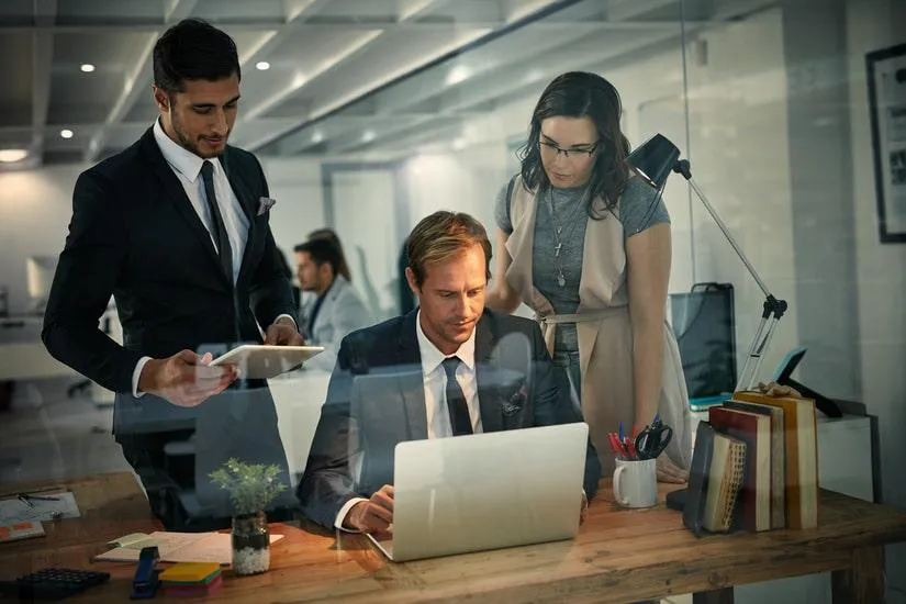 Tipos de turnos de trabajo dentro de una empresa
