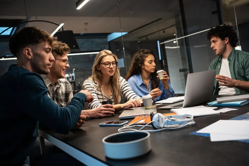 Etapas del desarrollo de equipos de trabajo en las empresas