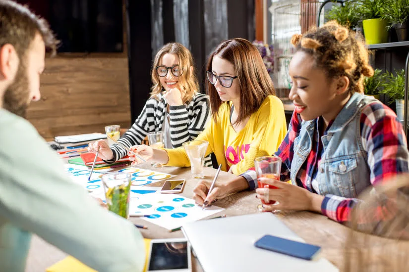 ¿Cómo mejorar la inteligencia emocional en el trabajo?