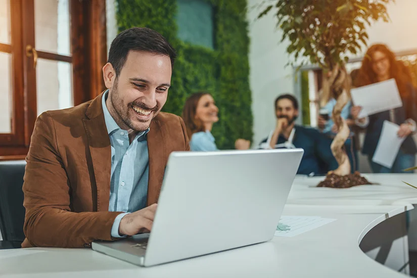 ¿Cómo mejorar tu eNPS y medir el compromiso de tus empleados?