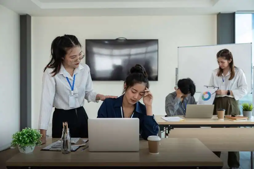 Gestión emocional en el trabajo para crear entornos saludables y productivos